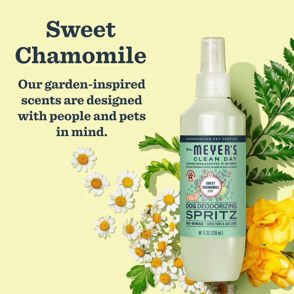 Sweet Chamomile Dog Deodorizing Spritz - Image 3
